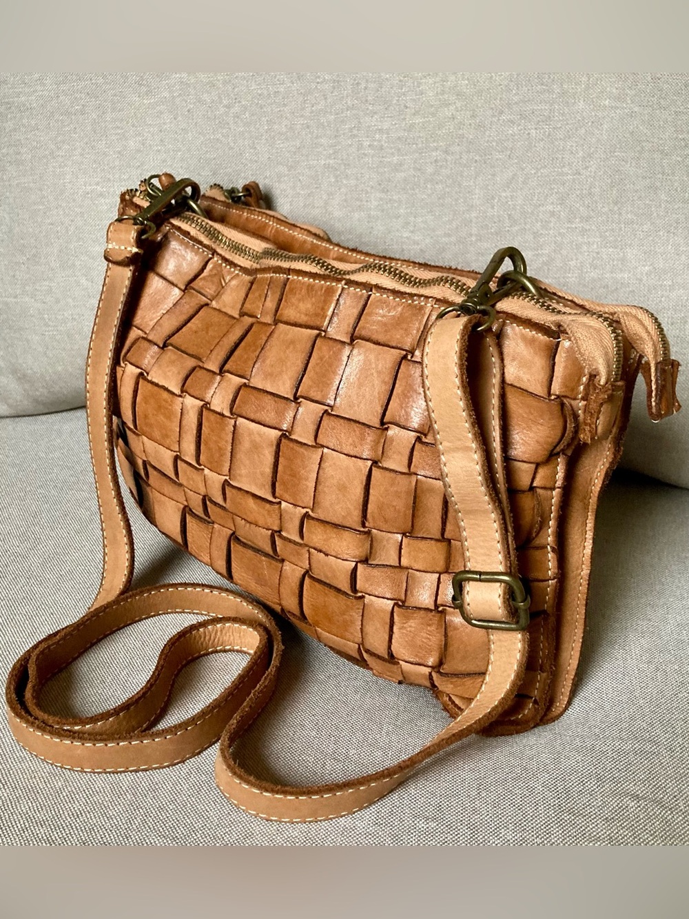 Costanza Rota Hand Woven Leather Crossbody Bag Italy